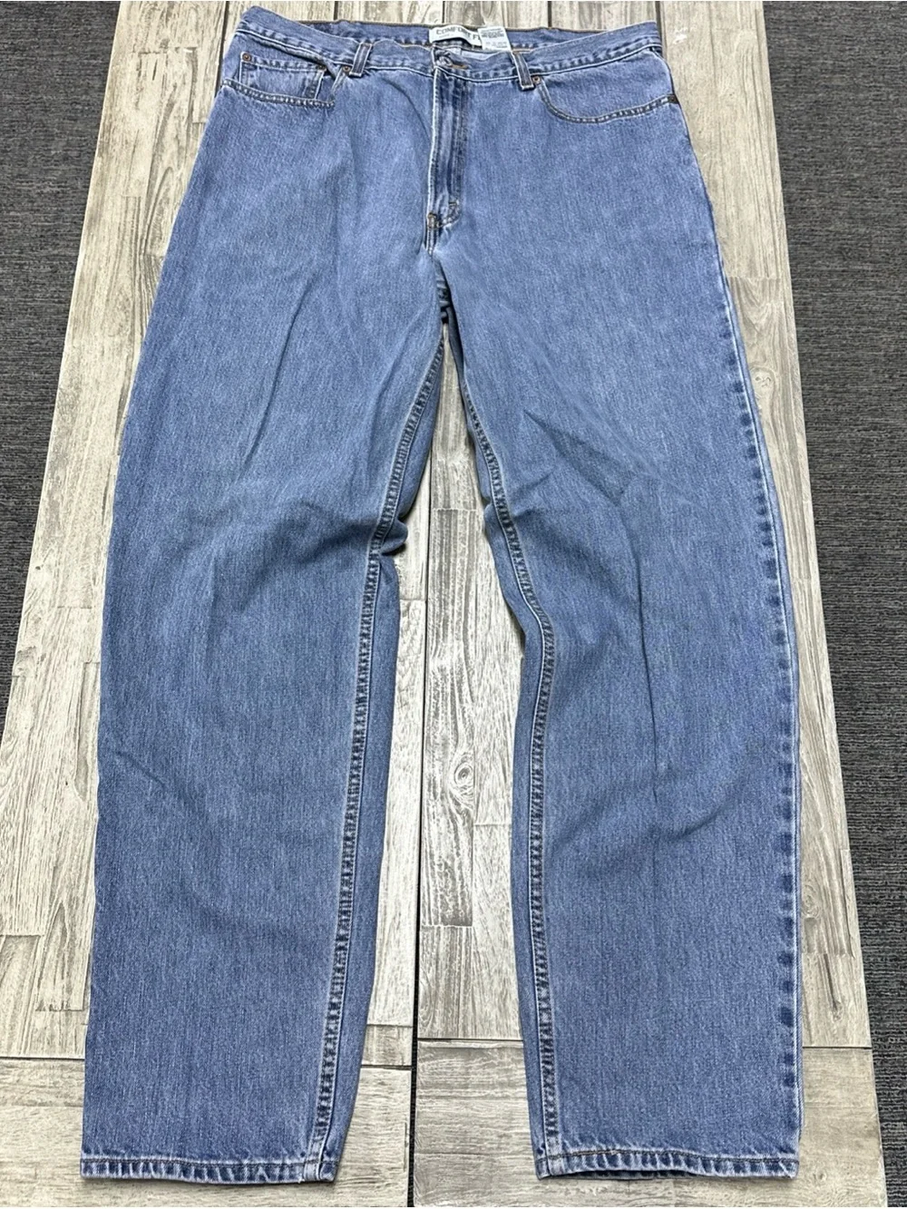 Vintage Levis 560 Comfort Fit Jeans Mens 38x36 100% Cotton Baggy Tapered Leg y2k